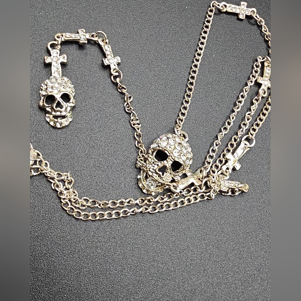 Ever Faith Gothic Austrian Crystal Punk Skull & Crosses Y Shaped Necklace